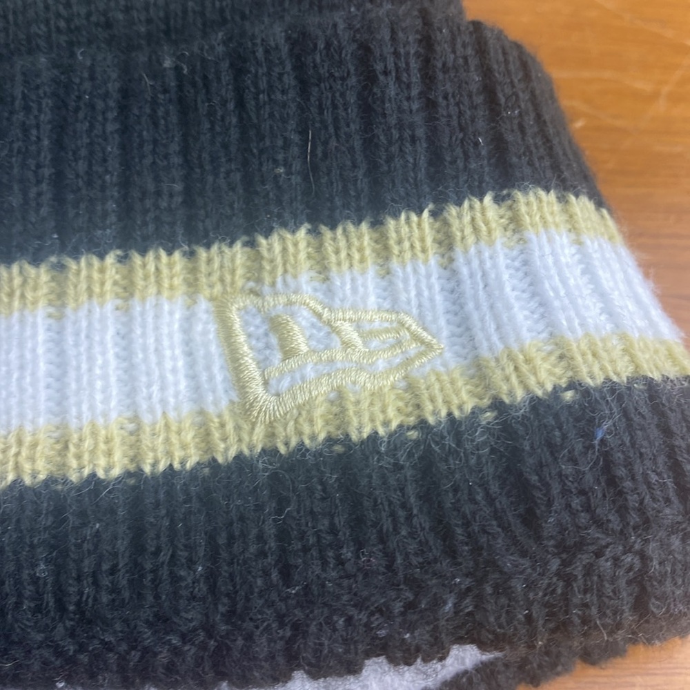 New Era Purdue Unisex Beanie - Picture 3 of 4